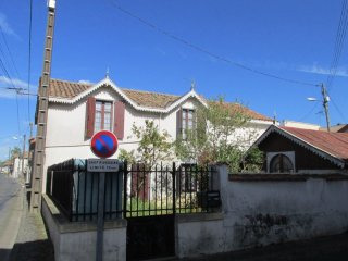 4 Bed Town House
