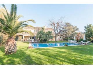 6 bedroom Detached House For Sale:..