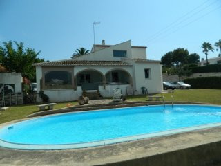 Villa In Javea For Sale 6 Bedrooms 4..