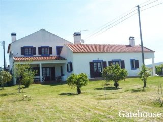 Property Investment In Vila Nova de..