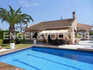 BEAUTIFUL HOUSE IN LOS BALCONES