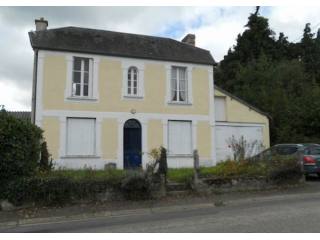 Pretty Village House, Quiet Location