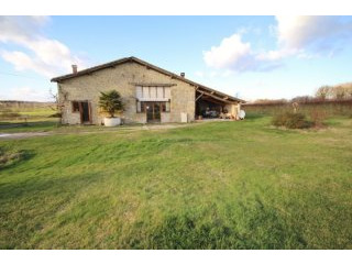Lovely stone barn conversion, just..