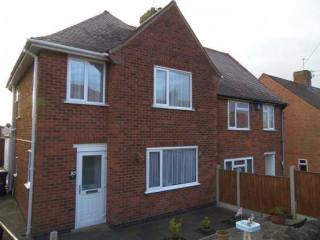 3 bedroom, Semi-detached House house..