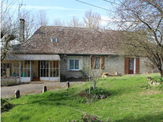3 Bedroom Farmhouse With Various..