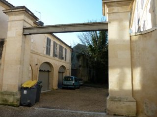 3 Bedrooms - Stone House -..