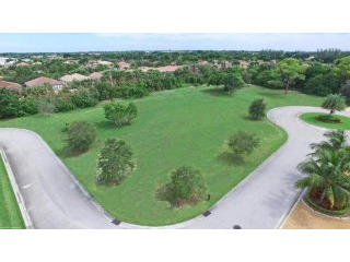 5 Turtle Grove Lane, Village of Golf..