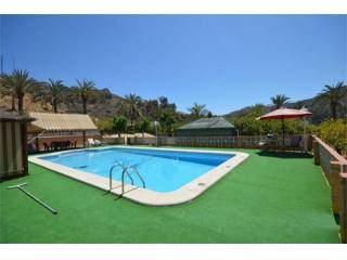 6 bedroom Villa For Sale: Luxury Villa..