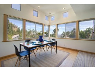 2 bedroom Property For Sale: 1645..