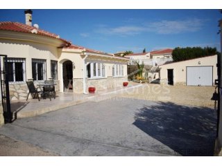 RESERVED/SALE AGREED WITH VOSS HOMES MARCH 2022 - A..
