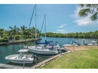 2 bedroom Flat For Sale: 6901 EDGEWATER..