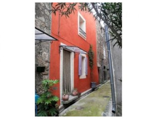 Renovated Charming Village House