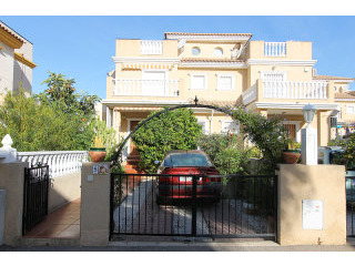 Semi-Detached Townhouse In Playa..