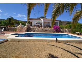 3 Bed 2 Bath Villa Pedreguer* -..