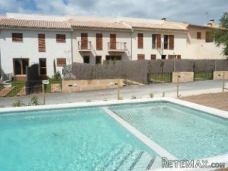 Lovely newly-built townhouse in Moscari. With plot of 290..