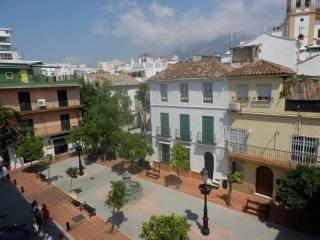 Apartment - Large three bedroom..