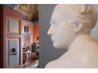 12 bedroom House For Sale: Umbria..