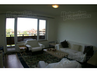 Spacious Property With Garage Near The..