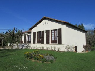 Detached 3 Bed House With Sous Sol
