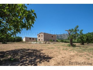 Piece of land, located in the municipality of Pollença in a..