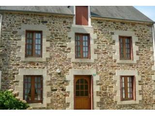 Nice Spacious Village House