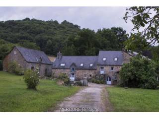 4 bedroom House For Sale: 56480..