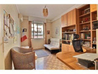 Stunning 2 Bed Apartment With Large..