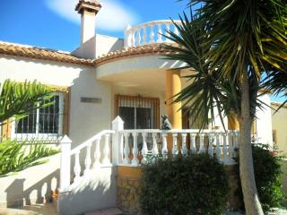 3 bedroom villa for sale in San Miguel..