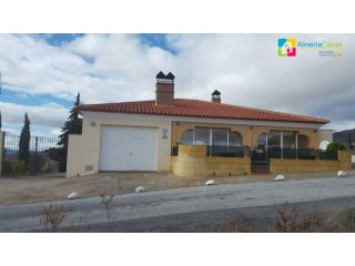 Villa For Sale In Oria