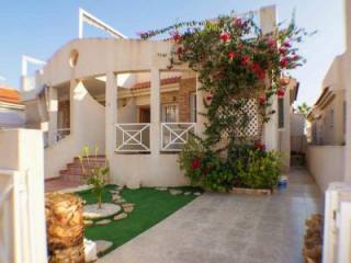 3 Bedrooms - Property - Alicante - For..