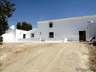 Full of character Country / village house (semi detached..