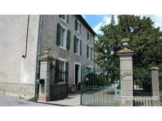 Imposing Maison De Maitre With Garden..