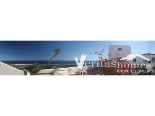 Ref: 1583 - Commercial for Sale in..