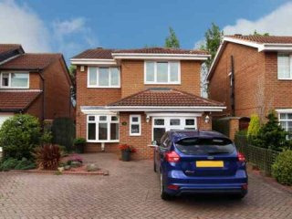 5 bedroom, Detached House house for sale
