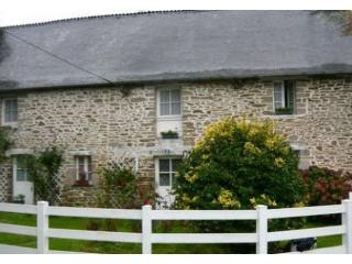 Nice House In Need of Refesh