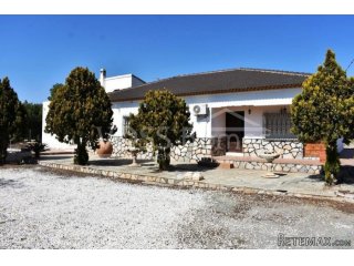 RESERVED WITH VOSS HOMES MARCH 2022 Very large, country..