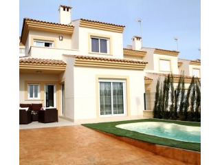 3 Bedrooms - Villa - Alicante - For Sale
