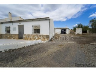 Large semi detached country property with approx 9,318m2..