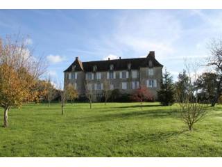 8 bedroom Manor House For Sale: 86430..