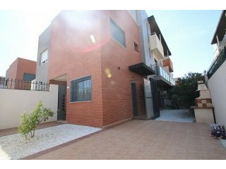 Exceptional Price. Ultra Modern 3 Bed..