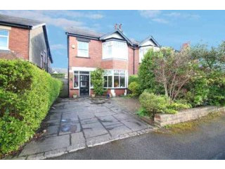 3 bedroom, Semi-detached House house..