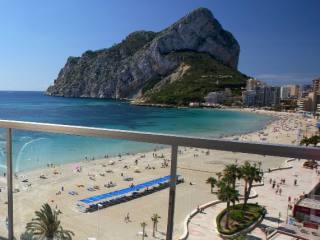 Penthouse/Duplex first beach line in..