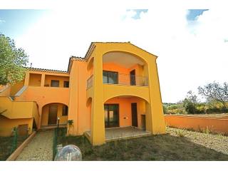 1 Bedroom - Apartment - For Sale