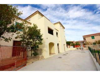 1 Bedroom - Apartment - For Sale