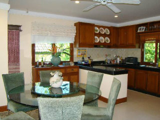 Laguna Lakeshore - 3-Bedroom Town Home