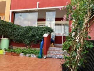 2 bedroom, 2 bathroom Apartment, (build..