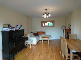 11 Parkview, River Road, Ashtown..
