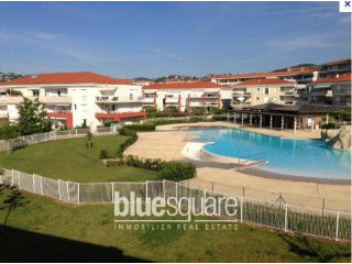 2 Bedroom apartment with superb sea view