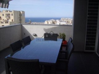 Penthouse - St. Julians