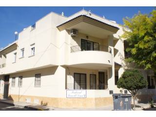 3 bedroom, 2 bathroom Apartment 98m2